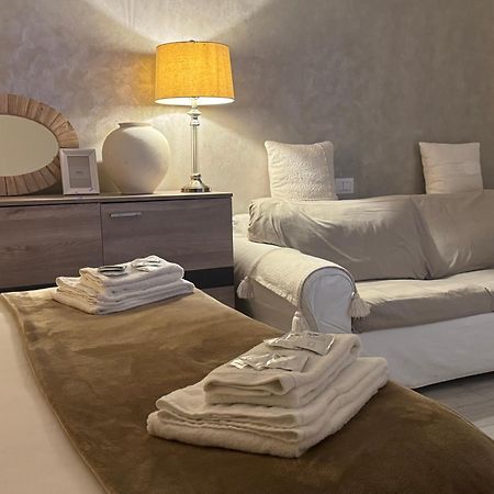 Fiera San Siro Suites 2 Милано Екстериор снимка