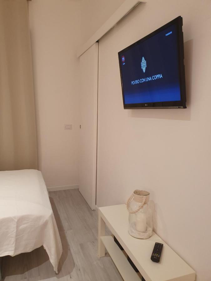 Fiera San Siro Suites 2 Милано Екстериор снимка